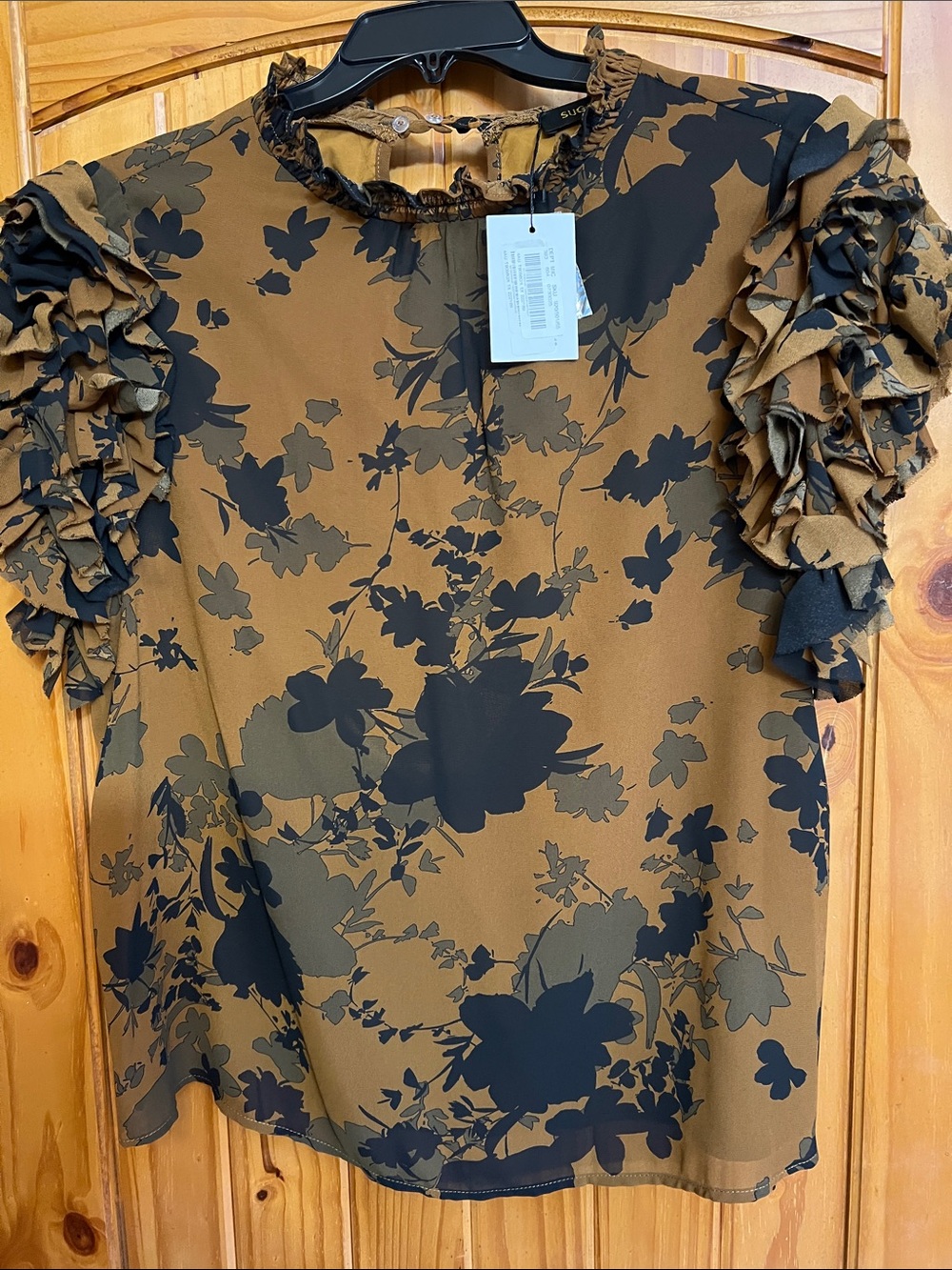 Sugarlips Brown Floral Ruffle Sleeve Blouse - Picture 3 of 3